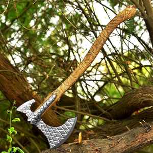 Hache Viking à double tête de haute qualité, forgée à la main, en acier à haute teneur en carbone, pour le camping en plein air, la survie, avec un étui en cuir fin - Product Image 1