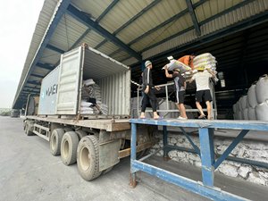 Engrais azoté à libération contrôlée de haute qualité, best-seller, 46,3 % N, urée granulée, 0,85-2,8 mm, blanc, 1,0 % biuret max, Vietnam - Product Image 6