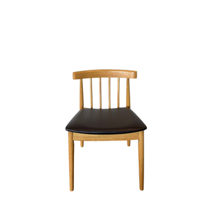 Set di 2 Sedie da Pranzo in Quercia con Schienale Angolato e Seduta Imbottita in PU, Stile Rustico per Soggiorni e Ristoranti - Product Image 5