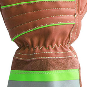 Gants de soudage en cuir de vache fendu résistant à la chaleur extrême Gants de lutte contre l'incendie de sécurité cousus en fil industriel robuste - Product Image 5