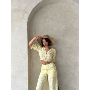 Blusa con Detalle de Encaje Bordado - [object Object] - Product Image 4