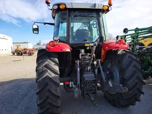 2014 Massey Ferguson 5613 Tracteur agricole Machinerie agricole - Product Image 3