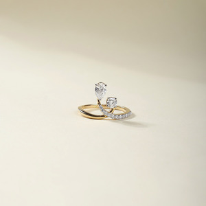 Toi Et Moi Poire et Coupe Ronde Original Lab Grown Diamond Twisted Bague de fiançailles pour femme Un symbole de beauté pour les Occasions - DS0595 - Product Image 3