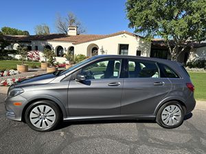 Usado LHD/RHD 2017, E, N, Z, B250E - Product Image 3