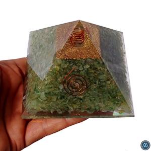 Pirámide de orgón de Aventurina verde de 90-95mm de gran calidad, artesanía de piedra semipreciosa para decoración de meditación curativa a granel - Product Image 3