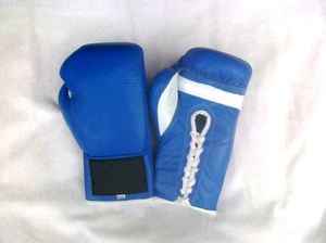 Guantes de Boxeo Hechos a Medida, Nuevo Diseño, Guantes Profesionales de Entrenamiento y Combate, Material de Cuero de la Mejor Calidad - Product Image 4