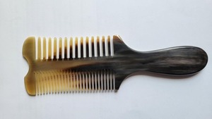 Peine de pelo de cuerno de buey Natural pulido brillante, herramientas de estilismo de salón Unisex de alta venta, tipo láser de cuerno de búfalo hecho a mano elegante - Product Image 2