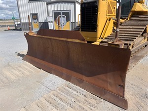 2011 CATERPILLAR D6N Bulldozer CAT d'occasion de haute qualité Bulldozer sur chenilles multifonctionnel utilisé Bulldozer Caterpillar D6 à vendre - Product Image 4