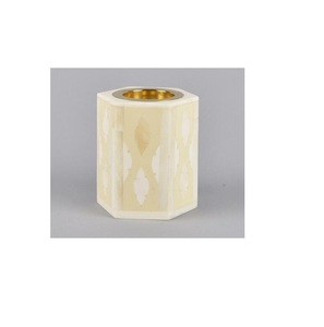 Support de lumière en T de conception colorée et bougeoir idéal pour la décoration intérieure de la maison et les bougeoirs festifs - Product Image 3