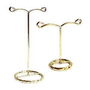 Présentoir organisateur en laiton logo personnalisé support de porte-bijoux en laiton nouvelle conception support de boucle d'oreille en or - Product Image 4