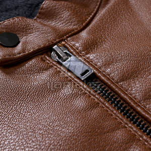 เสื้อแจ็คเก็ตหนังผู้ชายสำหรับฤดูหนาว ระบายอากาศได้ดี อุ่นสบาย สวมใส่สบาย ราคาสมเหตุสมผล - Product Image 5