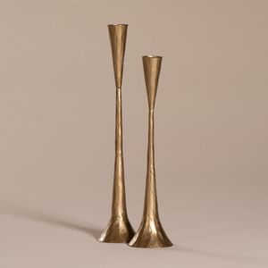 Ensemble de 2 bougeoirs en laiton de qualité supérieure utilisés pour le support de décoration de vaisselle pour la maison et l'hôtel - Product Image 1