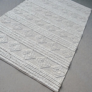 Alfombra de Lana Blanca Marfil Tejida a Mano con Textura Abstracta en Relieve |   Alfombra Moderna Ecológica de Tejido Plano Estilo Boho para Sala de Estar - Product Image 6