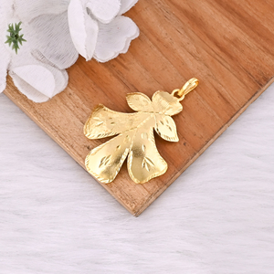Colgante de Latón Chapado en Oro Amarillo de Alta Calidad, Diseño Artesanal, Joyería de Diseño para Mujer, Regalos, Fabricante Mayorista - Product Image 3