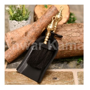 <b>Hot</b> Selling Black <b>Brush</b> & Pan Set With Heavy Duty Brass Handle & Polished For Clean Home - Product Image 2