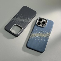 Coque de téléphone portable ultra-fine et légère en PC rigide avec texture carbone en fibre d'aramide, compatible avec la charge magnétique et antichoc pour