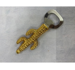 Ouvre-bouteille en métal en laiton AK en forme de poisson en or et argent fini ouvre-bouteille de luxe à bas prix pour vaisselle/ustensiles de cuisine - Product Image 4