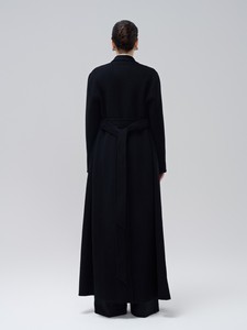 Manteaux Trench en cachemire Andrea pour femmes avec logo personnalisé, manteau long en coton biologique noir et blanc avec dentelle florale, vêtements pour femmes blancs - Product Image 5