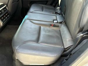 LISTO + PARA + ENVÍO Premium USADO 2023 L e xus LX 600 F Sport Handling AWD - Product Image 3