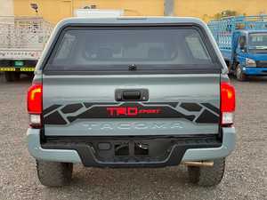 TOYOTA TACOMA TRD 2020 NEUF 35000KM 2 PLACES 4 CYLINDRES 399HP TRANSMISSION AUTOMATIQUE - Product Image 4