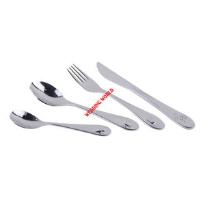 Cubiertos de metal con acabado plateado Cubiertos de diseño hechos a mano de excelente calidad Artículos para el hogar Cubiertos de metal decorativos de tamaño personalizado - Product Image 1