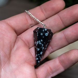 Venta al por mayor de piedras preciosas naturales copo de nieve obsidiana cristal facetado péndulo de copo de nieve péndulo de piedras preciosas para la venta - Product Image 3