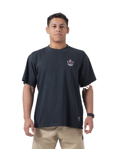 Camiseta de cuello redondo de algodón 100% hecha en Pakistán para hombre, opción de serigrafía personalizada con etiqueta privada, ecológica - Product Image 1