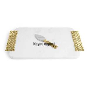 Offre spéciale Plateau décoratif en marbre blanc bord doré avec poignée design en métal doré - Product Image 3