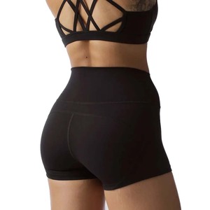 Short de sport taille haute pour femmes avec short de yoga solide sans couture Logo personnalisé Meilleure vente Short de yoga personnalisé - Product Image 3