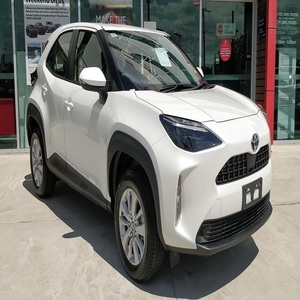 Toyota Yaris Cross SUV 2020 de choix, transmission automatique 4.1-6L, intérieur foncé, propulsion arrière, sièges en tissu, conduite à gauche, R16 - Product Image 3