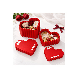 Juego de 2 Cajas de Almacenamiento de Joyas de Plástico Rojo Moderinna Pixel con Forma de Corazón, Diseño Multifuncional y que Ahorra Espacio - Product Image 1