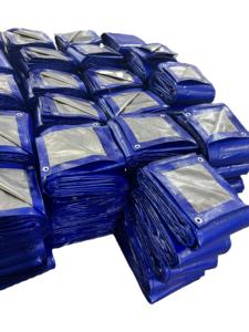 Rouleau de bâche en PE HQ vert foncé, écologique, résistant à l'eau, coupe-vent, protection UV - Tailles et couleurs personnalisées pour la construction - Product Image 4