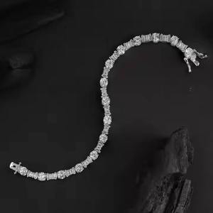 Pulsera DE TENIS VVS de moissanita de plata de ley 925, Diamantes de corte redondo, estilo moderno chapado en rodio para fiestas y bodas - Product Image 5