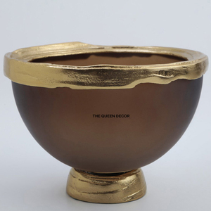 Cuenco Decorativo Redondo de Latón con Forma de Flor para Bodas, Decoración del Hogar, Acero Inoxidable Dorado, Cuenco para Servir Único Hecho a Mano - Product Image 4