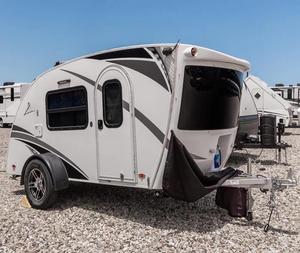 Hermosa Autocaravana ENVÍO GRATUITO PARA TODOS - Product Image 1