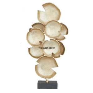 Sculpture moderne de figure humaine pour décoration de table, homme empilé sur une échelle, statue en métal sur socle en marbre - Product Image 5