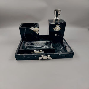 Ensemble de salle de bain en résine de luxe, porte-savon artisanal, porte-brosse à dents, décoration moderne pour la maison, imperméable, usage quotidien - Product Image 1