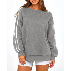 Sudadera personalizada OEM para mujer con impresión de logotipo, ajuste de tela suave y diseño de etiqueta privada para ropa informal o de gimnasia - Product Image 2