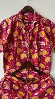 Ensemble de pyjama court en coton tissé imprimé numérique, motif floral bordeaux, vêtements de nuit pour femmes, pyjama d'hiver avec passepoil blanc, ODM, style bohème, pour la détente