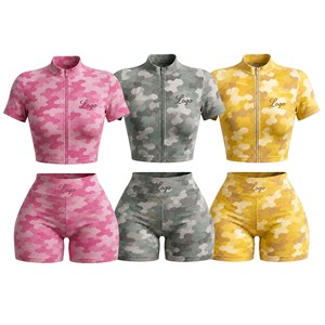 Ensemble 2 pièces camouflage personnalisé pour femme : Crop top à manches courtes et short taille haute, sportif, respirant, en tricot élasthanne, tenue d'été - Product Image 1