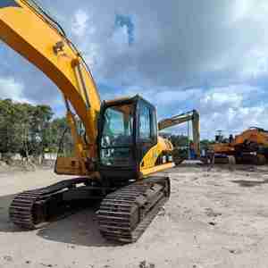 Utilizado para excavadora sobre orugas 20Ton 320C/320D/320B Modelos de alta potencia de excavación con motor y bomba - Product Image 6