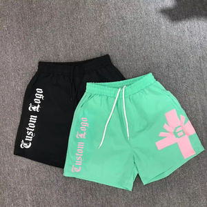 Short d'été en polyester imprimé par sublimation Short unisexe en maille Short de basket-ball personnalisé pour hommes - Product Image 1