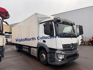 Camion cargo diesel de taille moyenne 4x2 Mercedes Benz Antos 1835 de 2013, transmission automatique, Euro 5, camion à benne, 351-450 ch - Product Image 4