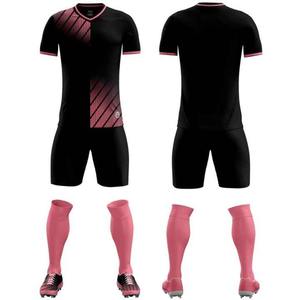 Vêtements de football en polyester respirant de haute qualité Maillots de clubs de football pour enfants Uniformes de football pour hommes et femmes - Product Image 2