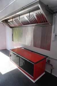 Maison conteneur sur mesure 8x20 pieds - Neuve, jamais utilisée, avec préparation électrique intégrée, design moderne, pour usage extérieur - Product Image 5