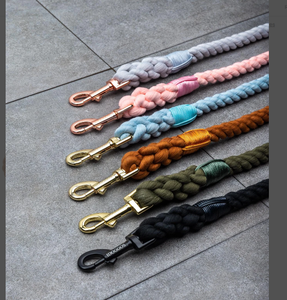 Correa de perro, superventas, correa para mascotas, colección de diseñador, mascota de alta calidad, cuerda de algodón de colores personalizada, juego de correa para perros y Mascotas - Product Image 1