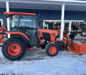 Tracteur agricole diesel Kubota L6060 2021, mini-tracteur à roues 2WD, moteur 20-100 CV, pompe 40-70 CV, moteur 40-100 CV, 5530 kg, 4001-6000 heures - Product Image 3