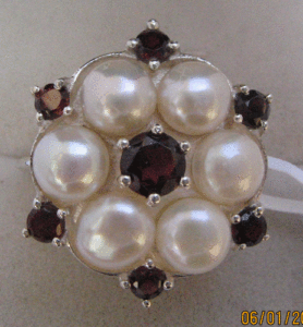Anillo de Plata de Ley 925 con Perla Natural y Granate para Mujer, Shah Gems - Product Image 1