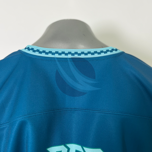 ชุดฮอกกี้น้ำแข็งแบบกำหนดเองได้ ขายส่ง เสื้อฮอกกี้น้ำแข็งแบบซับลิเมชั่น แห้งเร็ว แขนยาว คอวี ชุดกีฬา - Product Image 6