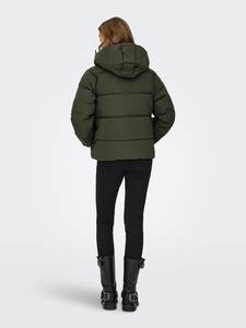 Vente chaude de haute qualité Olive femmes veste matelassée courte manteau d'hiver respirant avec chapeau détachable remplissage Polyester - Product Image 2